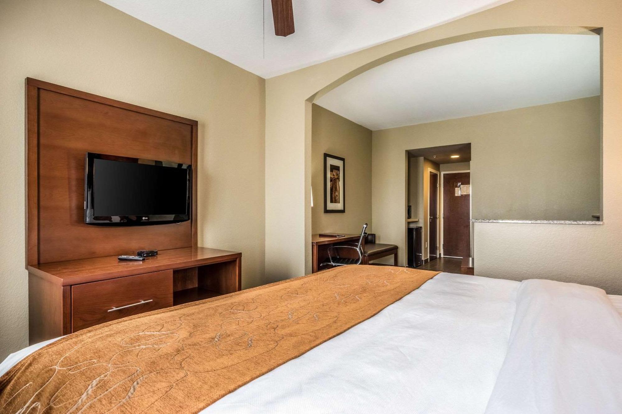 Comfort Suites Near Texas State University San Marcos Exteriér fotografie